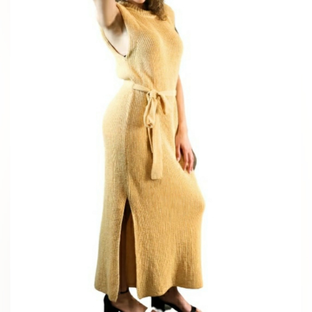 MABLE Women's Sleeveless Tan Knit Dress Size Medium